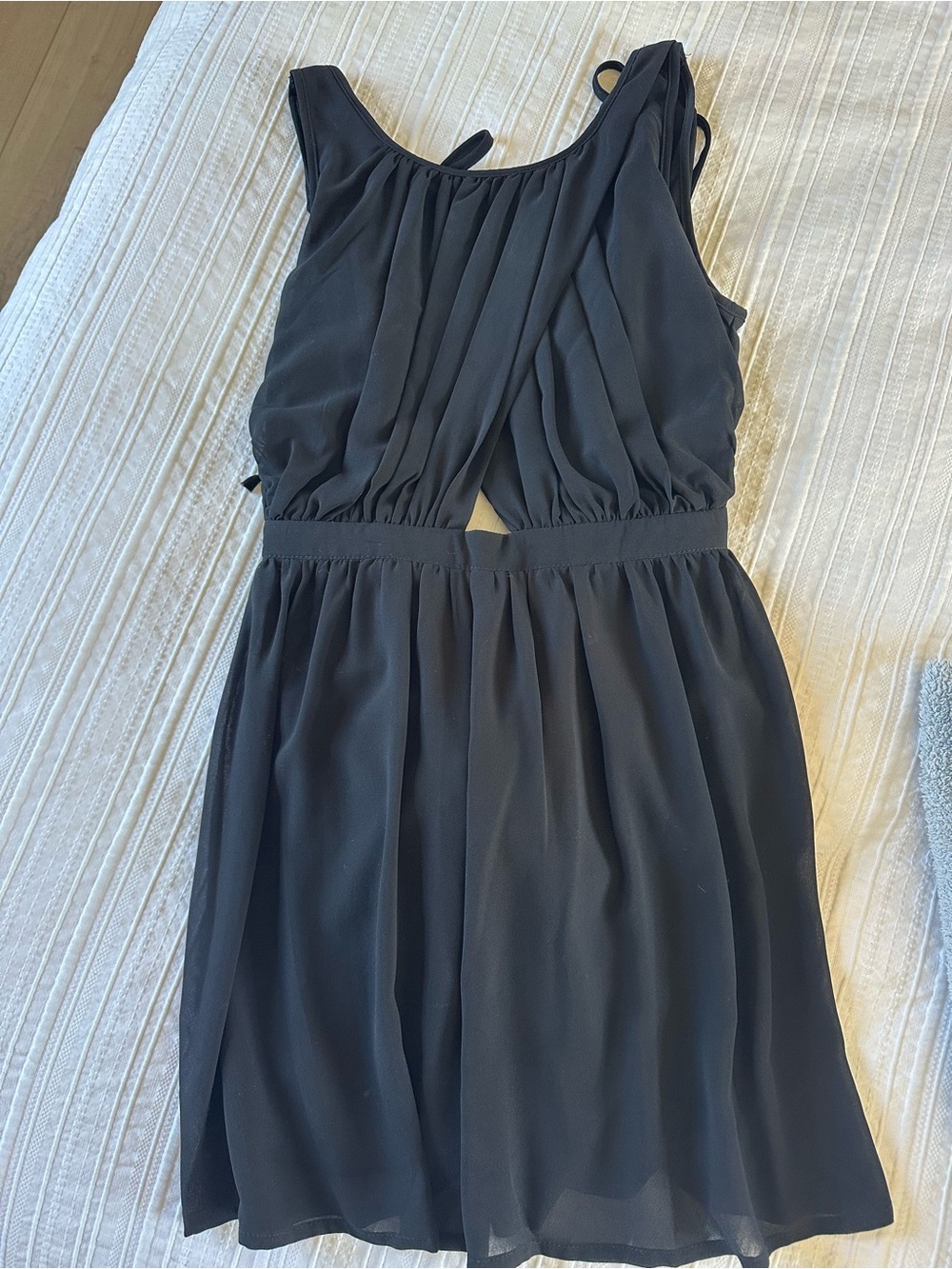 San Souci Simple Black Dress Size S
